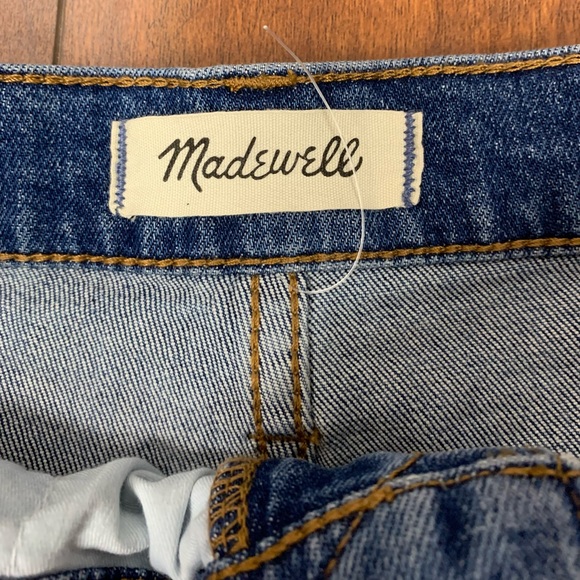 Madewell High Rise Mid Length Shorts - Picture 2 of 10